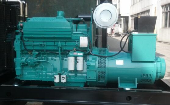 青島黃島辛安牛王廟300kw發(fā)電機租賃